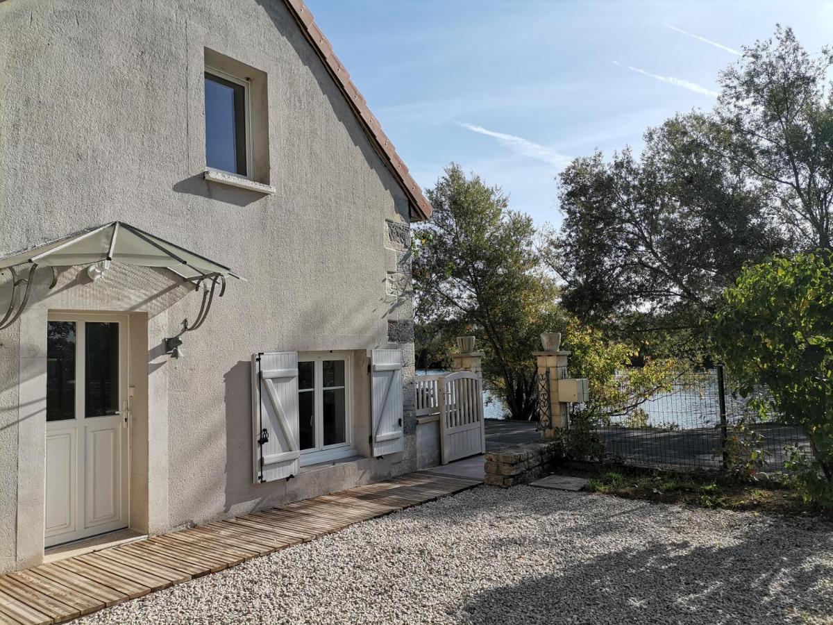 L'Alcove Des Falaises Rochefort-sur-Nenon Bagian luar foto